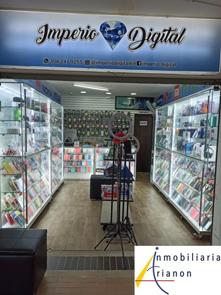 Local en Venta en Los Alpes