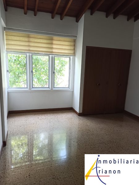 Casa en Venta en Laureles