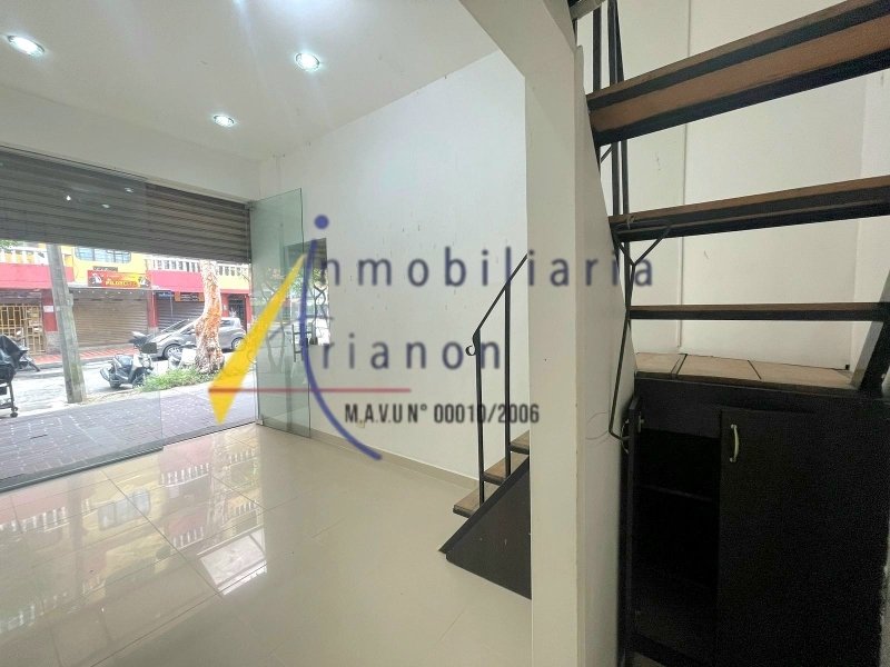 Local en Venta en Los Alpes