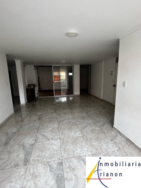 Apartamento en Venta en Laureles