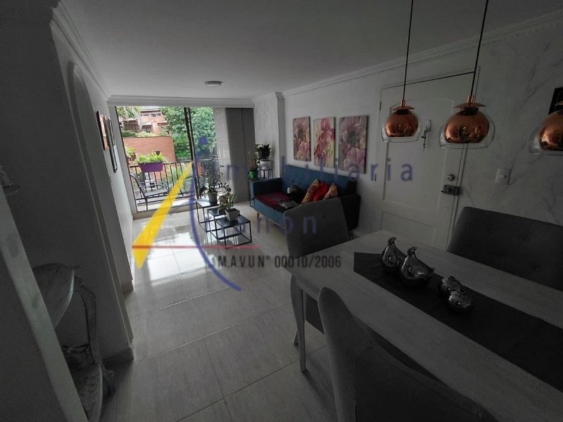Apartamento en Venta en La Loma De Los Bernal