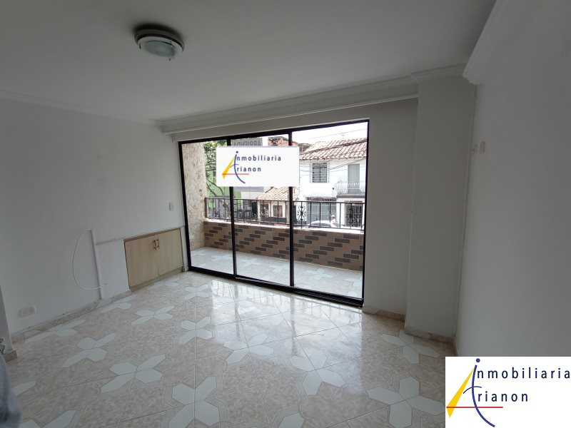 Apartamento en Venta en Granada