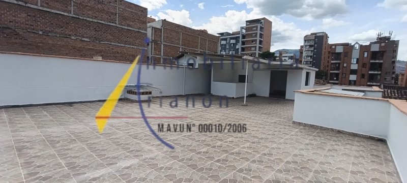 Oficina-Consultorio en Arriendo en Miravalle