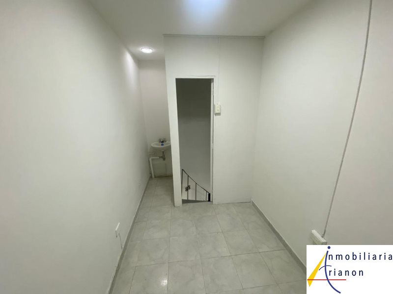 Local en Arriendo en Los Alpes