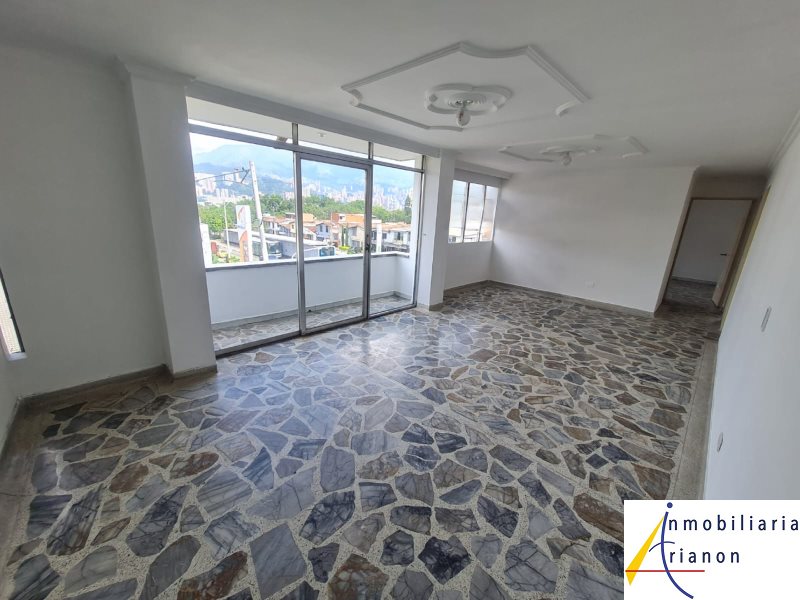 Apartamento en Arriendo en Belen Rosales