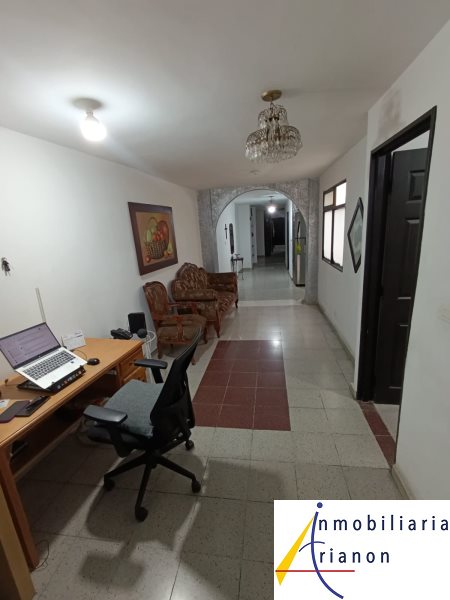 Casa en Venta en Belen Granada